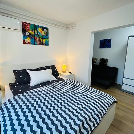 Apartment In Time Сесвете Экстерьер фото